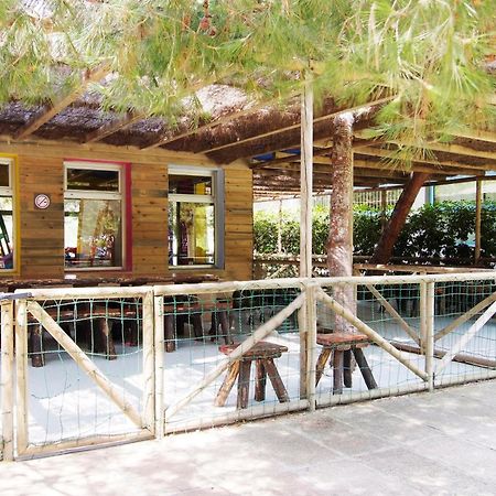 Aparthotel Zafiro Tropic Puerto de Alcúdia Exterior foto