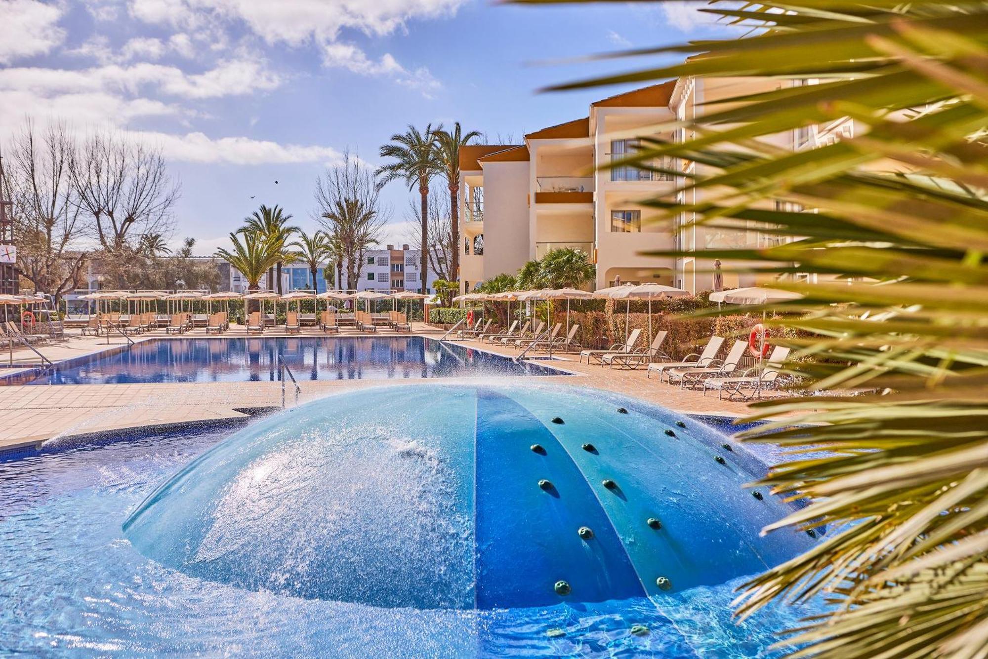 Aparthotel Zafiro Tropic Puerto de Alcúdia Exterior foto