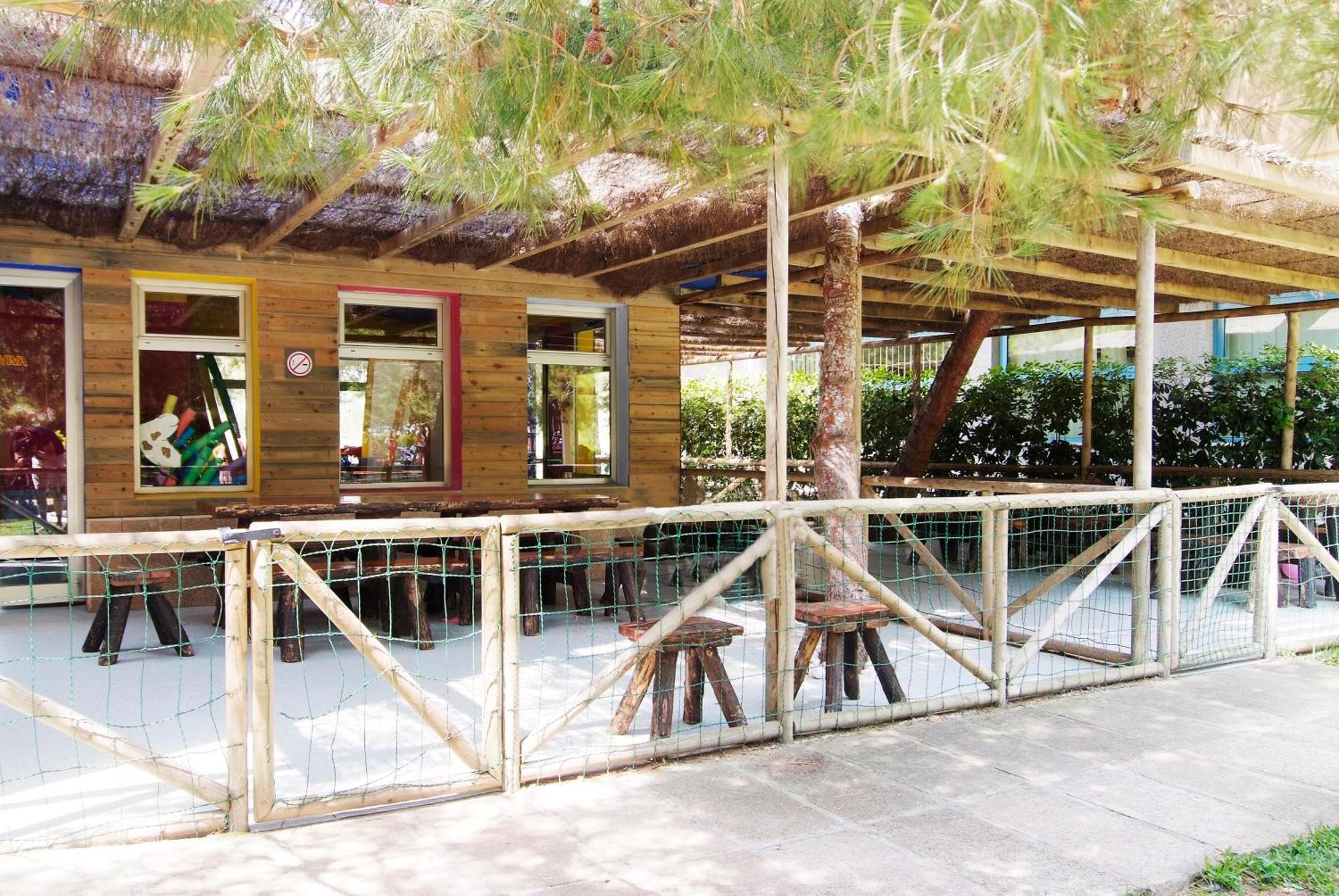 Aparthotel Zafiro Tropic Puerto de Alcúdia Exterior foto