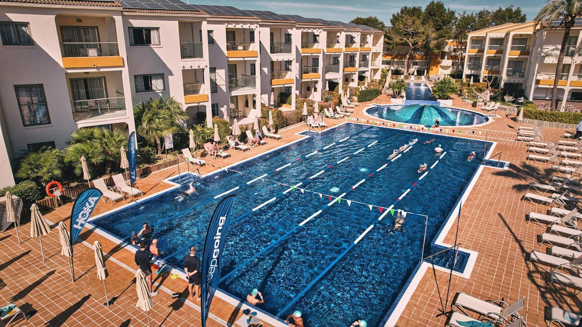 Aparthotel Zafiro Tropic Puerto de Alcúdia Exterior foto